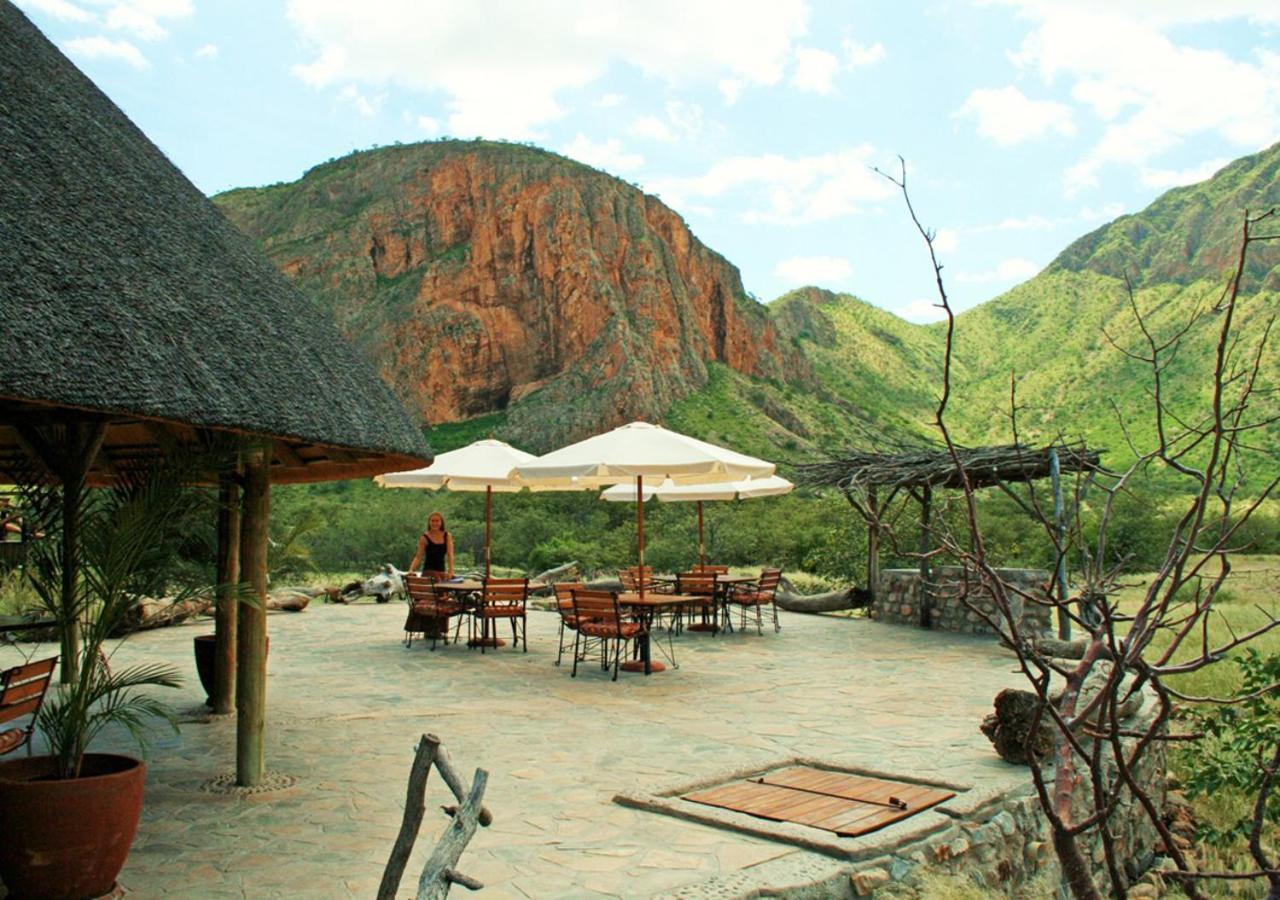 Khowarib Lodge Exterior photo
